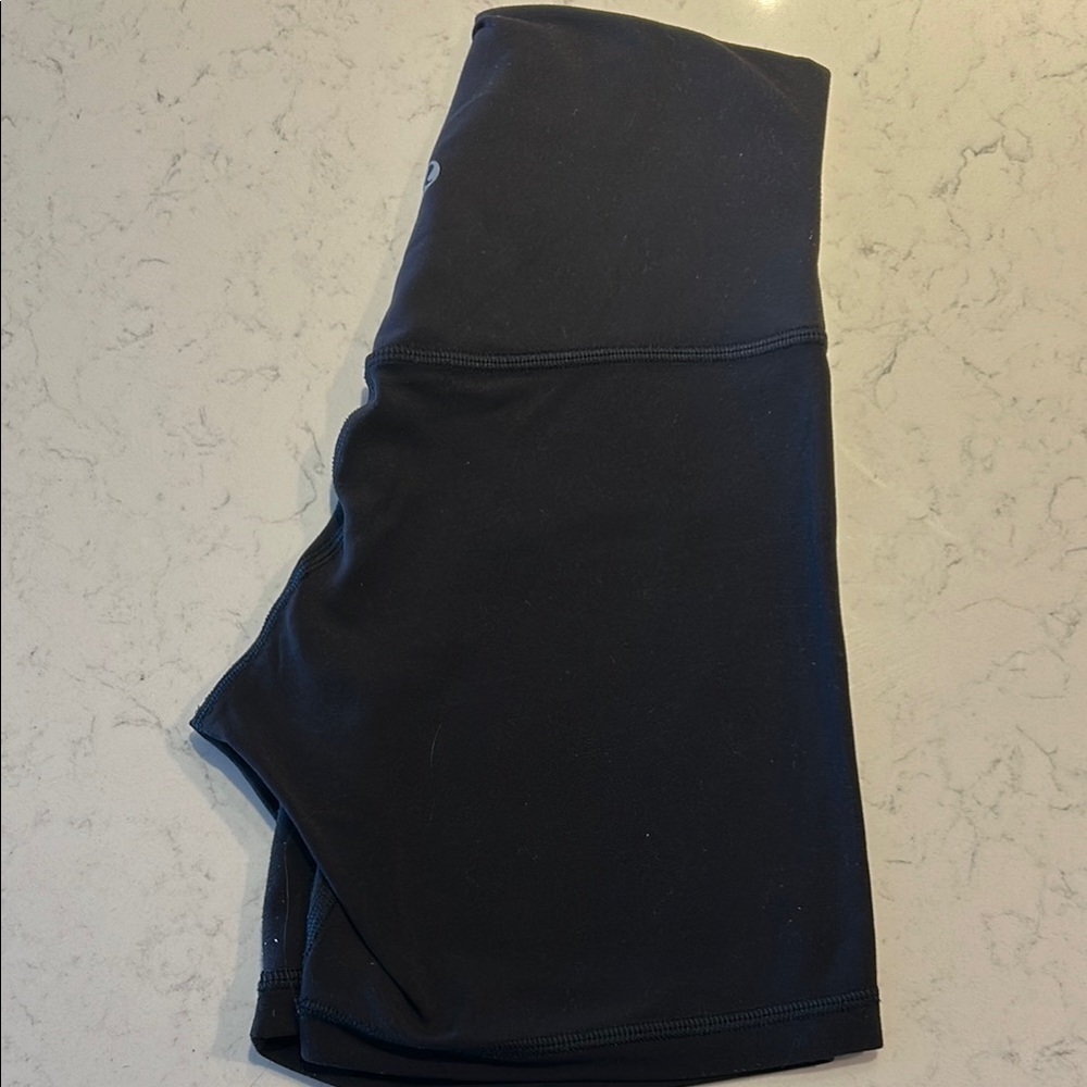 lululemon align, size 2, 6”inch.
